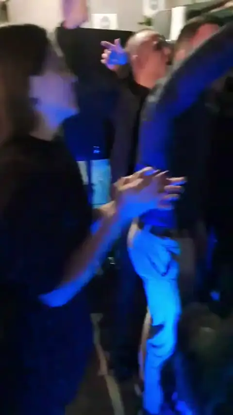 DJ na Klik, snimak sa noćne žurke sa plesom