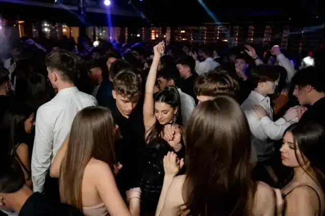 Dj za 18. rođendan: gosti na podijumu