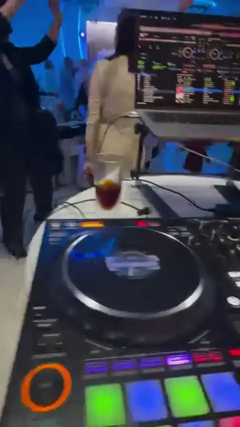 DJ na Klik, snimak sa nastupa