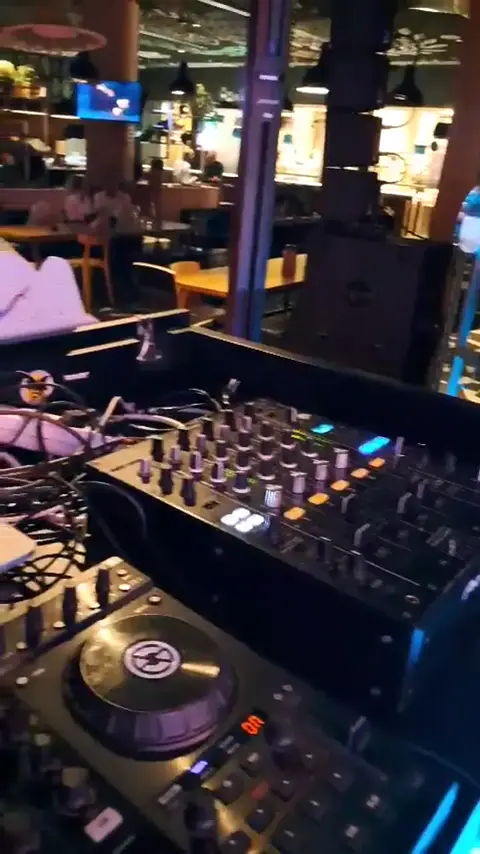 DJ na Klik, snimak sa nastupa